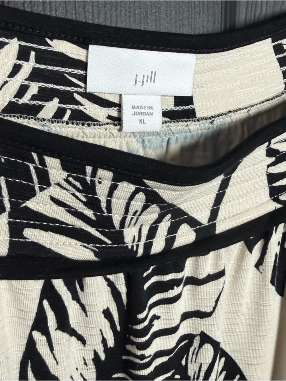 J. Jill Cream Maxi Dress with Black Leaf Print - Picture 6 of 10